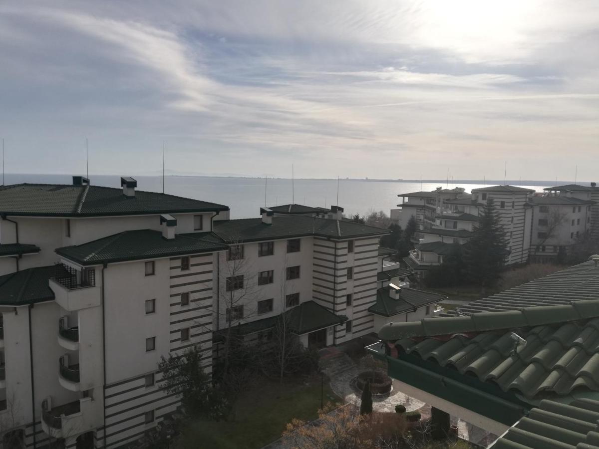 Спа Апартаменти За Гости Затворен Комплекс Емералд Ravda Bagian luar foto